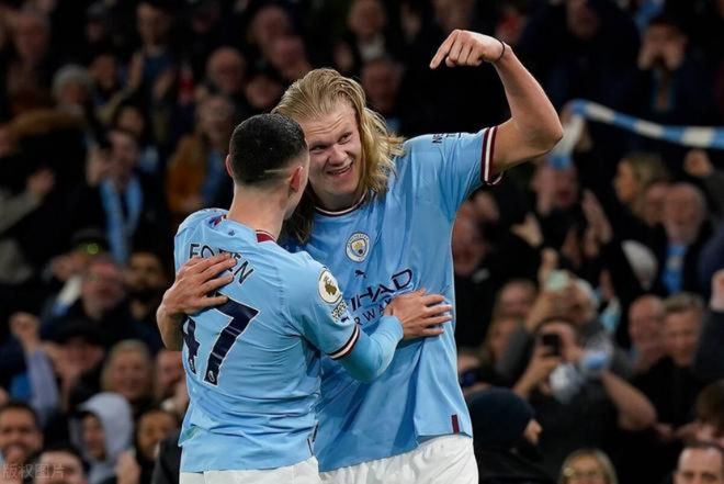 教练犹豫的 2 秒，葬送了一切（教练的两秒迟疑，断送胜局）