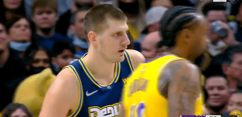 鲁媒：限制投入更需加快造血，中国职业足球生存困境并未解决（鲁媒：限投难治本，更需提速造血，中国职业足球生存困局仍未解）