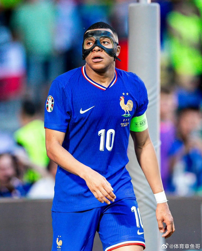 裁判委员会主席：对金特罗的工作满意，他当然能继续执法皇马（裁判委员会主席：认可金特罗表现，可继续执法皇马比赛）