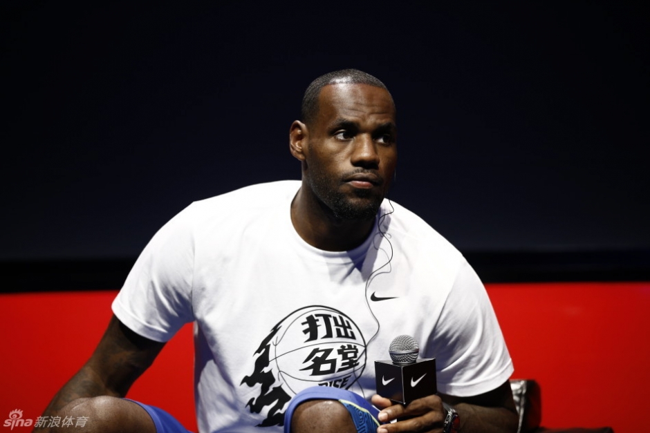 德泽尔比：我没和国米接触过；路易斯-恩里克需要信任（德泽尔比否认与国米接触，呼吁给予路易斯-恩里克更多信任）