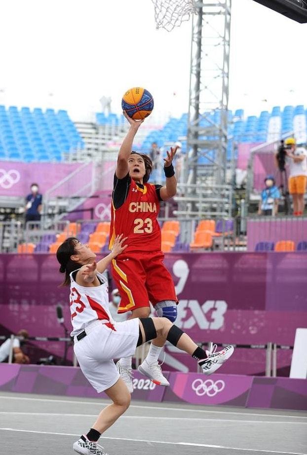 梦回火箭！哈登36分钟狂轰55分 首节27分+半场35分 刷爆七大纪录（火箭魂附体！哈登36分钟55分 首节27分、半场35分 一举刷新七项纪录）