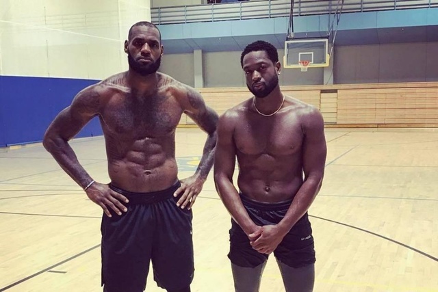 火箭重建计划初显成效（火箭重建步入正轨）