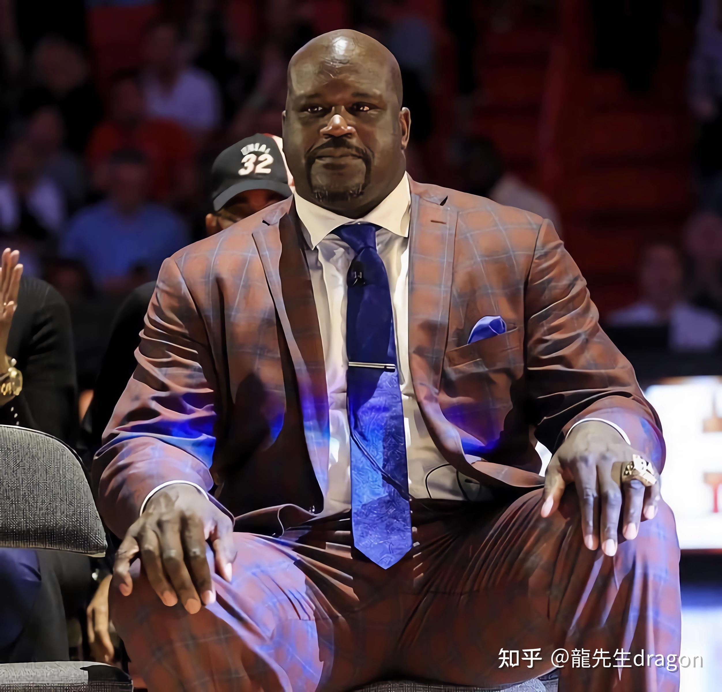 中足联财务约定：球员收取合同外价值超一万元现金或物品需报备（中足联财务规定：球员获合同外价值超1万元的现金或物品须报备）