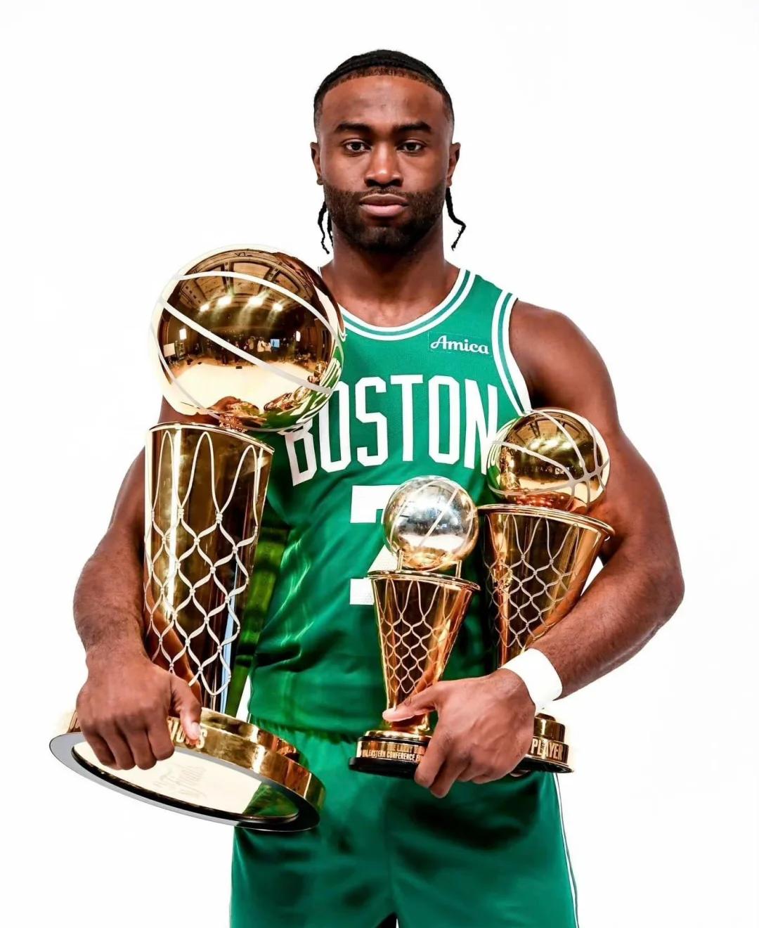 卡约德：会梦想被意大利征召；大力手抛界外球能力是天生的（卡约德：盼入选意大利国家队；大力手抛界外球是与生俱来的天赋）