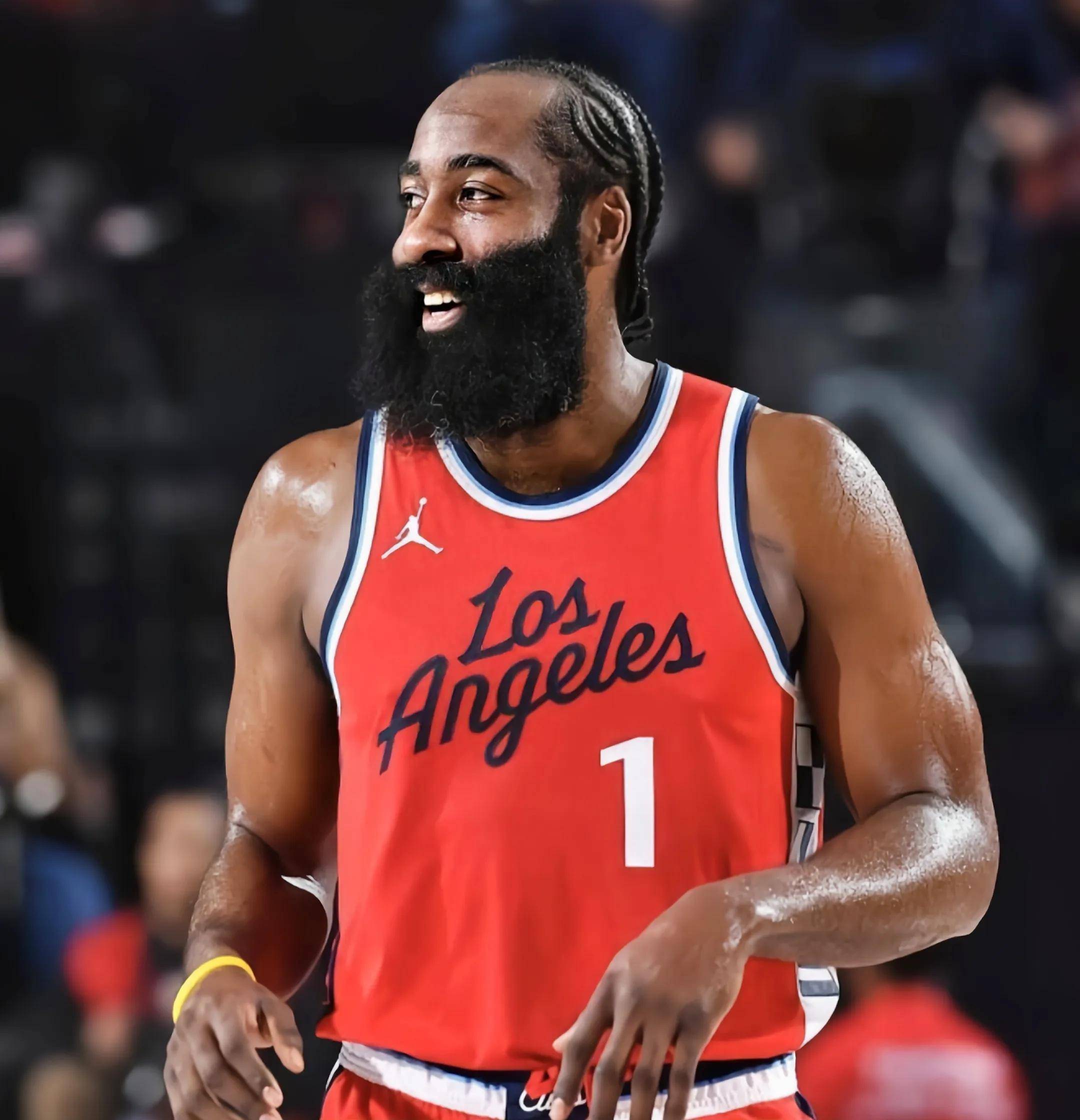 半场战报：尤文0-1博德闪耀，布隆贝格建功，小孔塞桑造险（半场速递：尤文0-1落后博德闪耀，布隆贝格破门，小孔塞桑制造险情）