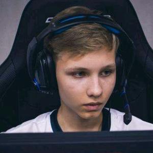 已然受到影 已然受到影